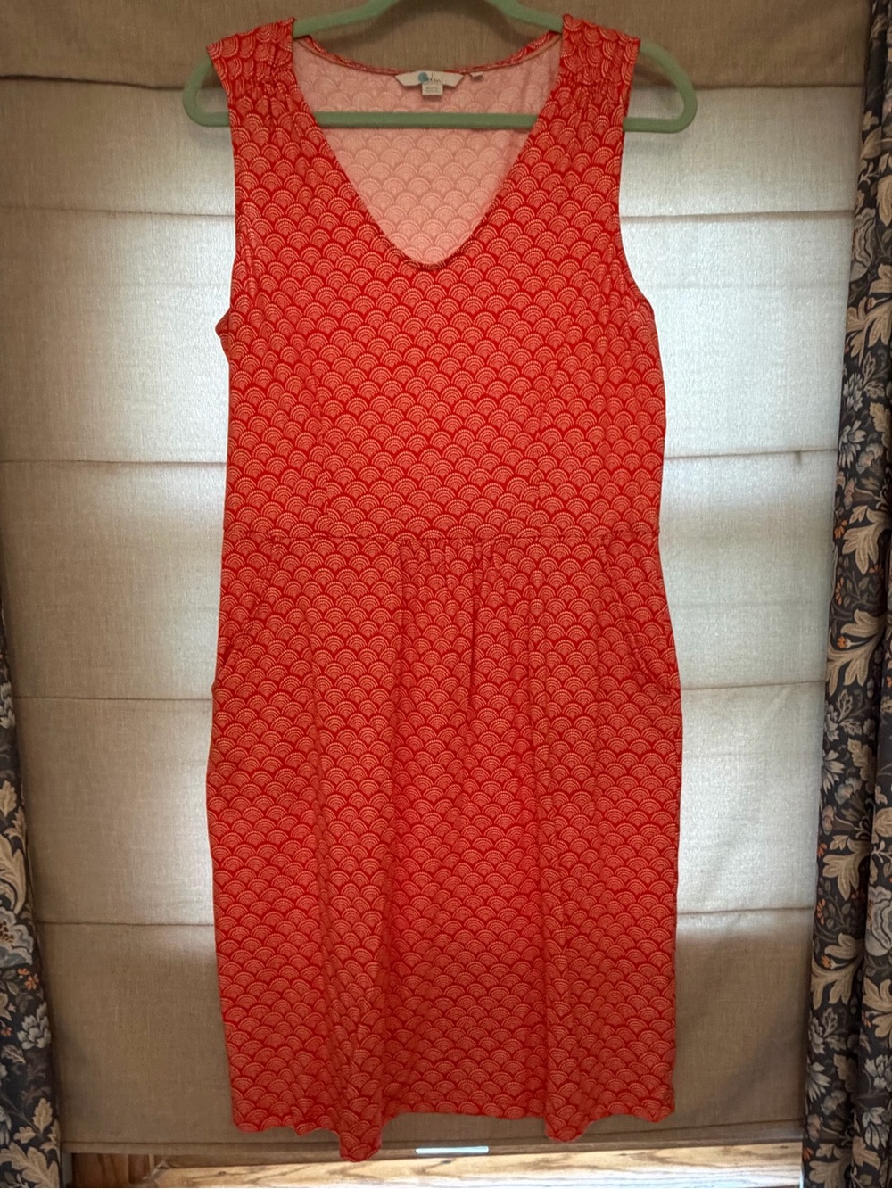 Boden Red Sleeveless Midi Dress with Subtle Scallop Print